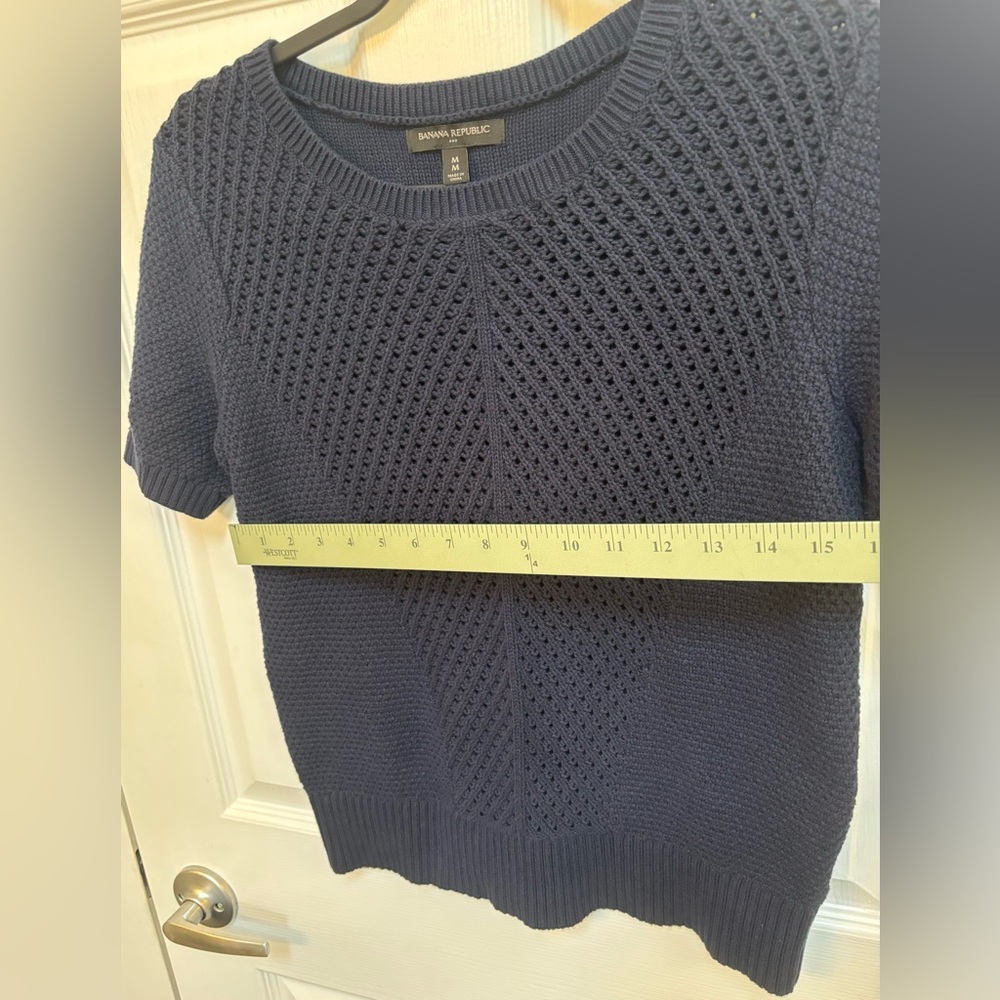 NWOT Banana Republic navy blue kitted sweater. - Picture 9 of 10